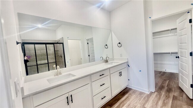 Building Photo - 458 W Taverner Xing