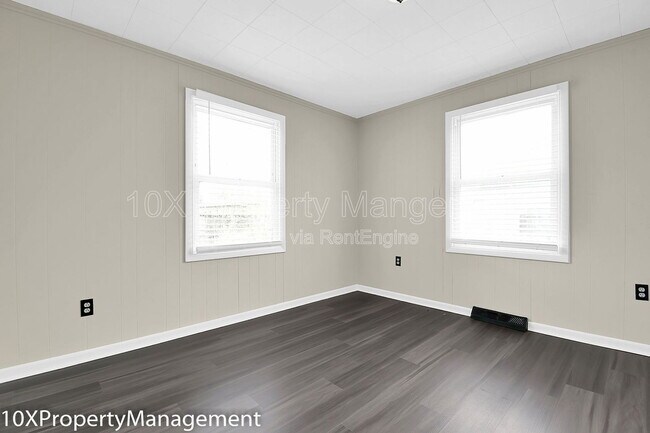 Building Photo - 849 Ruby Ave