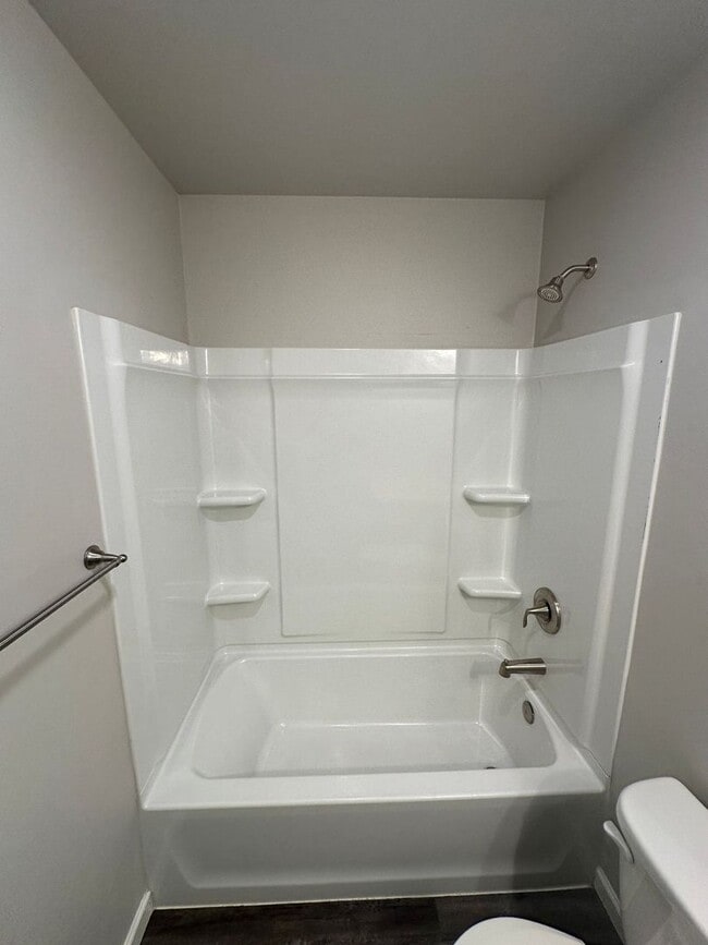Building Photo - 1551 N Tinitun Cir