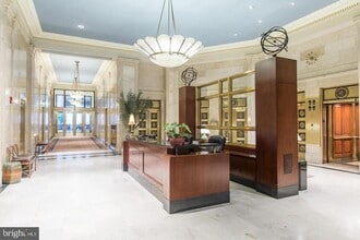 Building Photo - 1600 Arch St