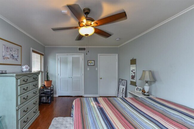 Building Photo - 3605 Park Ridge Blvd