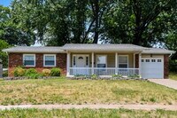 Building Photo - 1539 Brenthaven Ln