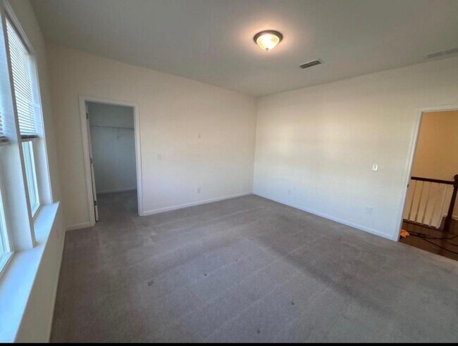 Building Photo - 4124 Poplin Grove Dr