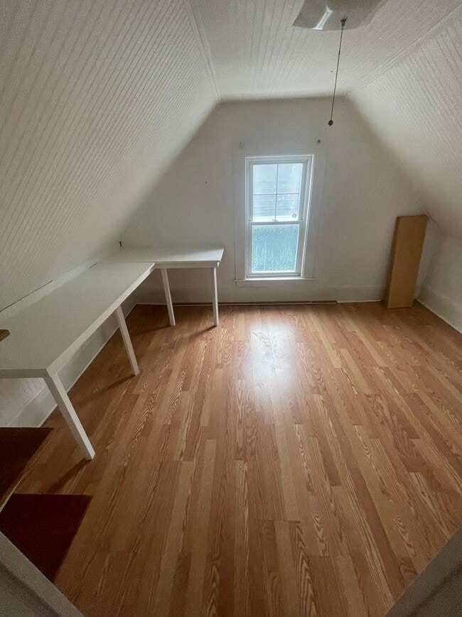 Building Photo - Spacious 4BR/3BA Home in Downtown Dover — Freshly Updated, Walk to Everything