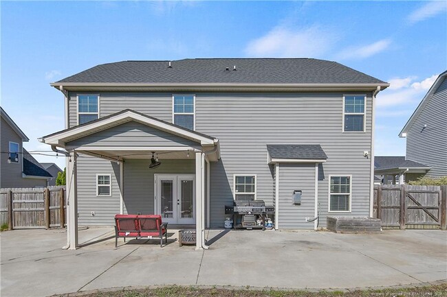 Building Photo - 688 Stonebriar Ave