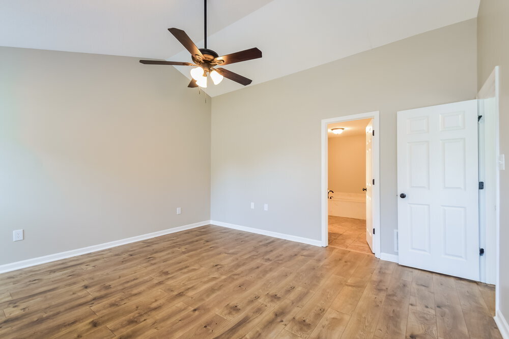 Building Photo - 1720 Avery Cove