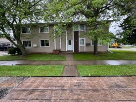 Building Photo - 905 Reed St