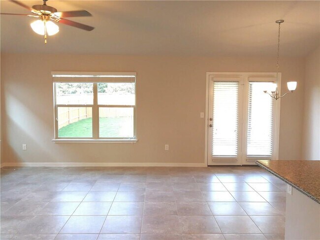 Building Photo - 852 Winnsboro Dr