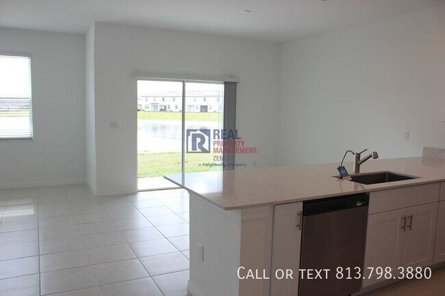 Building Photo - 32146 Powderpuff Mimosa Dr