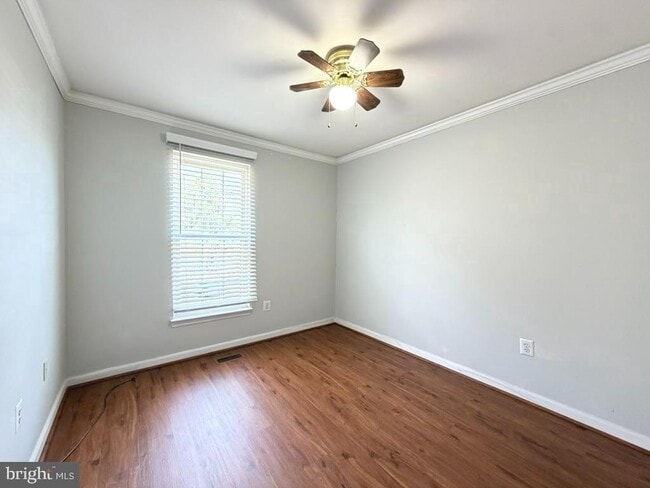 Building Photo - 249 Edge Creek Ln