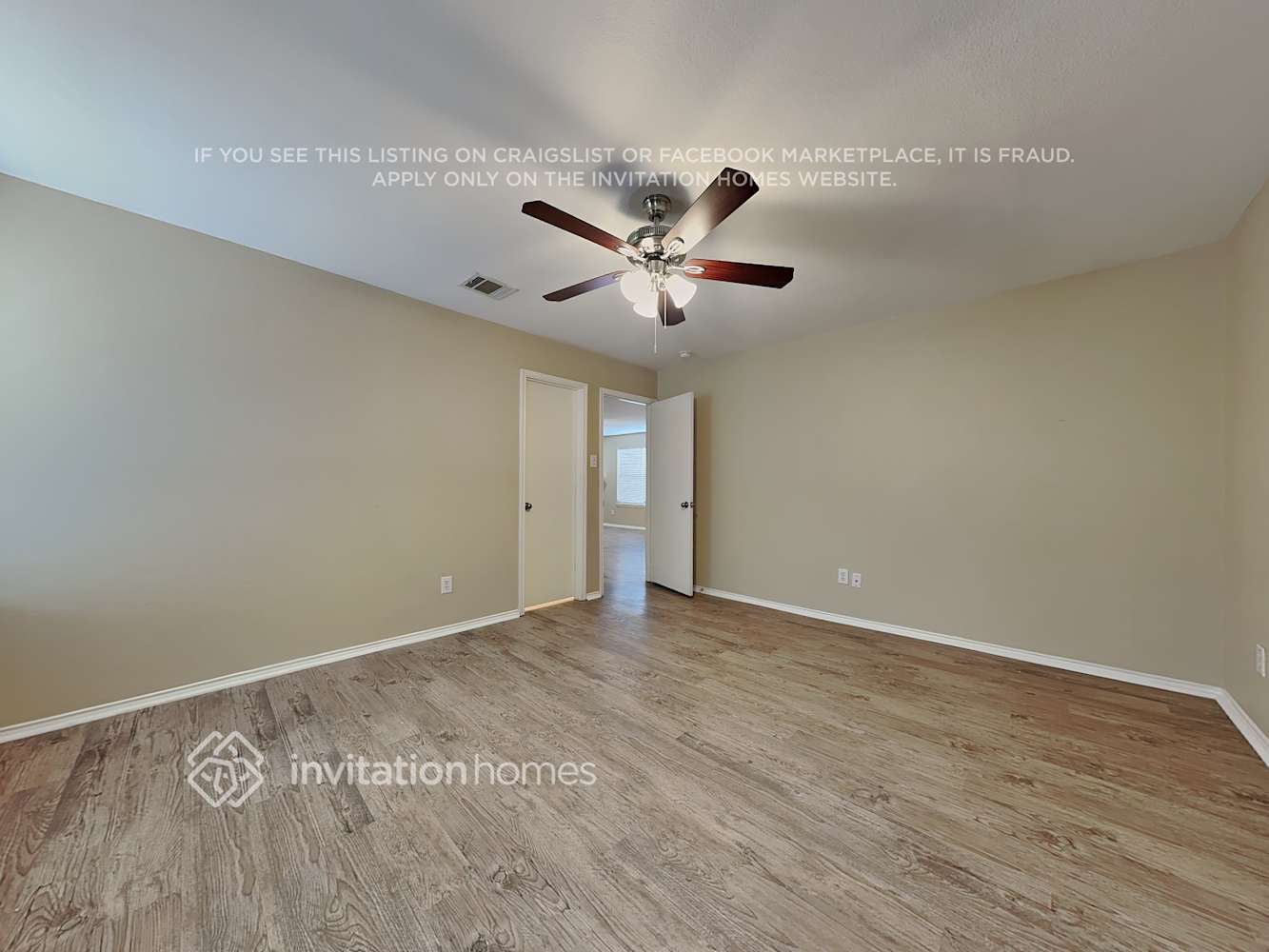 Building Photo - 1852 Village Park Trail