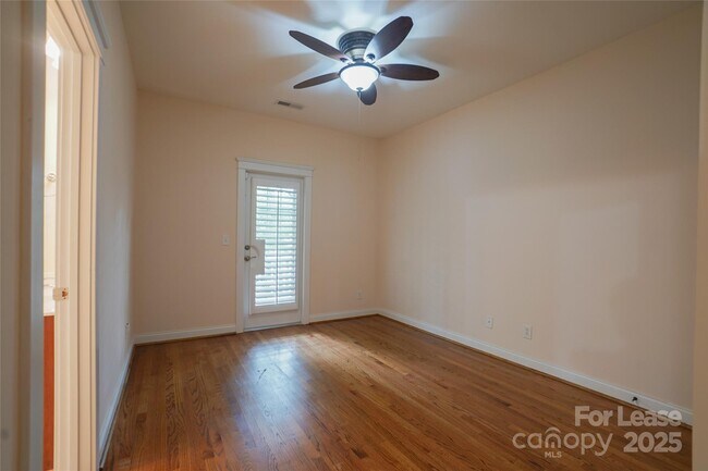 Building Photo - 12637 Doster Ave