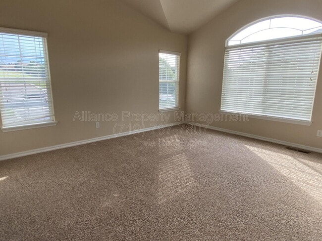 Building Photo - 4206 Mesa Overlook Point