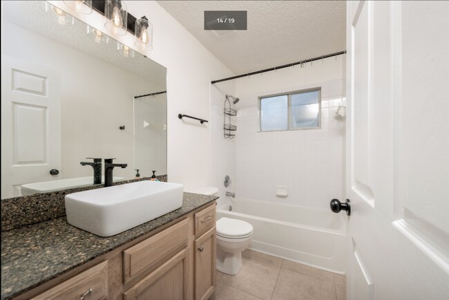 Building Photo - 12772 Ayrshire Ct