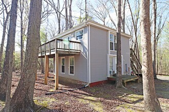 Building Photo - Private & Peaceful Living on 3 Wooded Acres