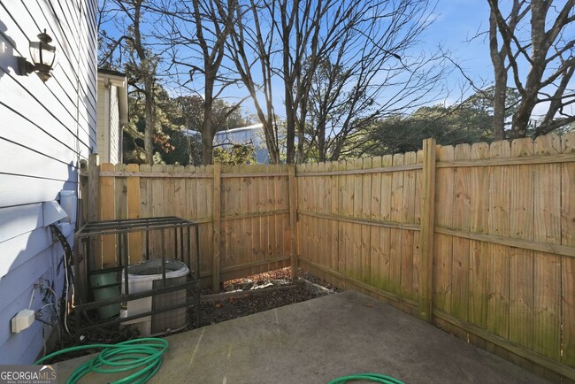 Building Photo - 515 Granite Ridge Pl