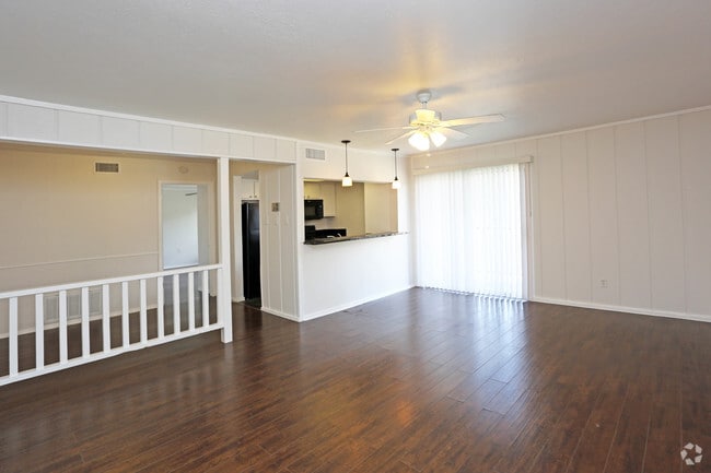 1Bd/1Bath - 2808 Throckmorton St