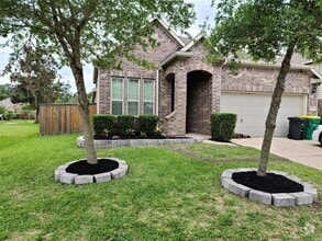 Building Photo - 6915 Hunters Trace Ln