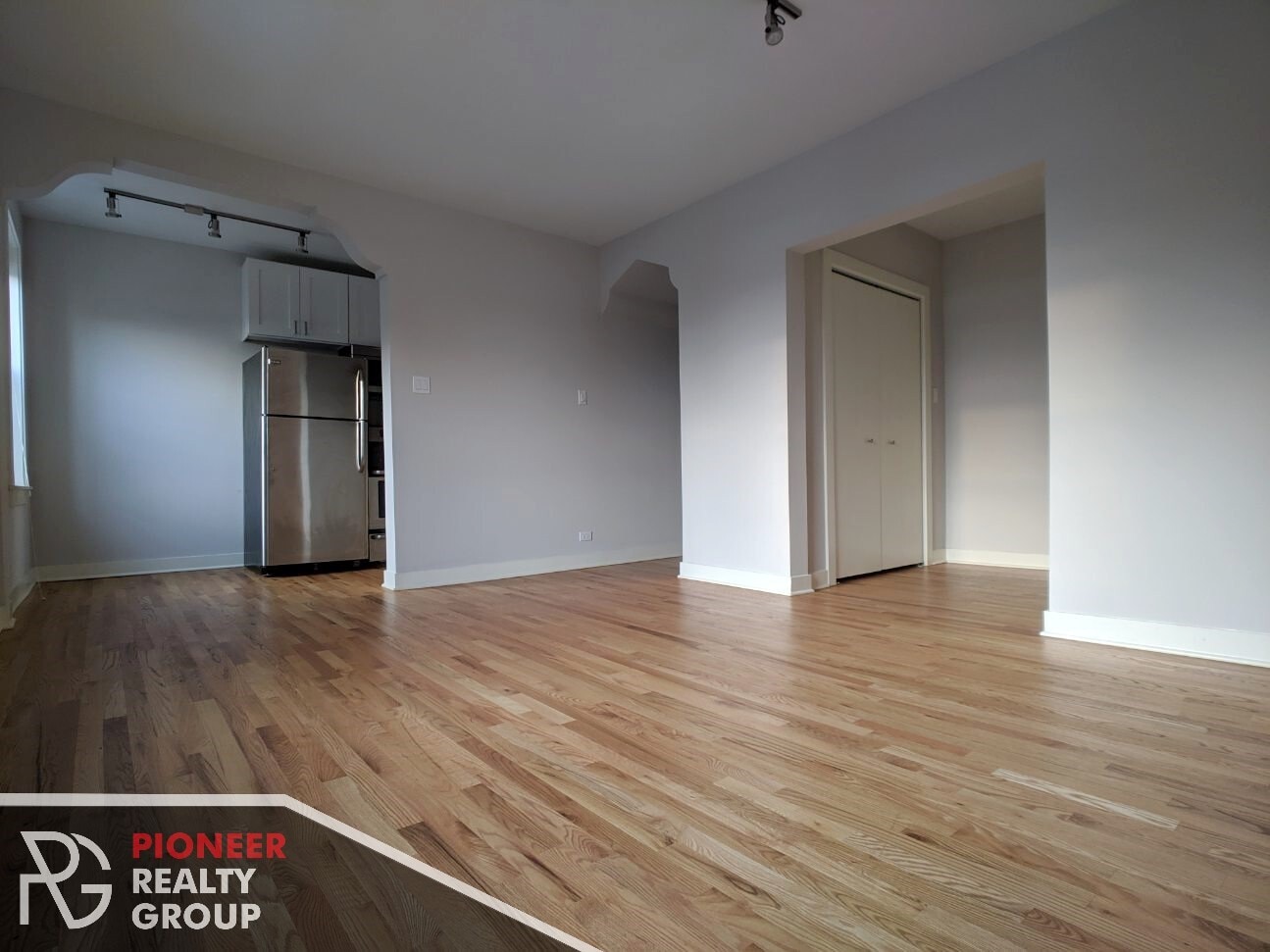 Building Photo - 2423 N Kedzie Blvd