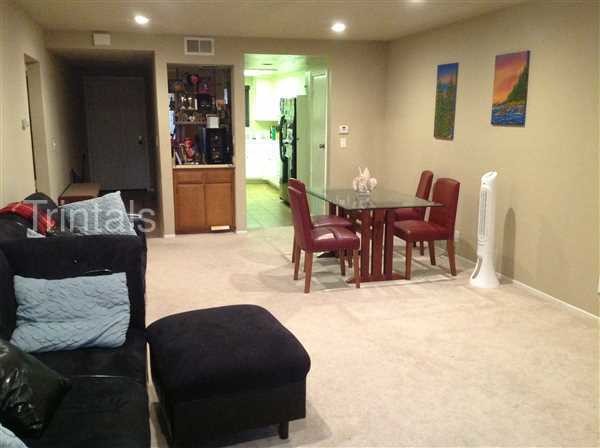 Building Photo - 2001 E 21st St