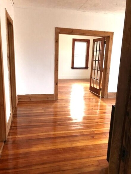 Building Photo - 4 Osborn St