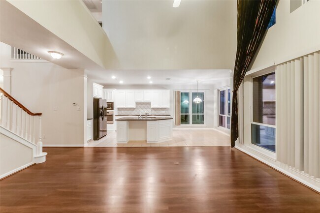 Building Photo - 3931 Shadow Trace Cir