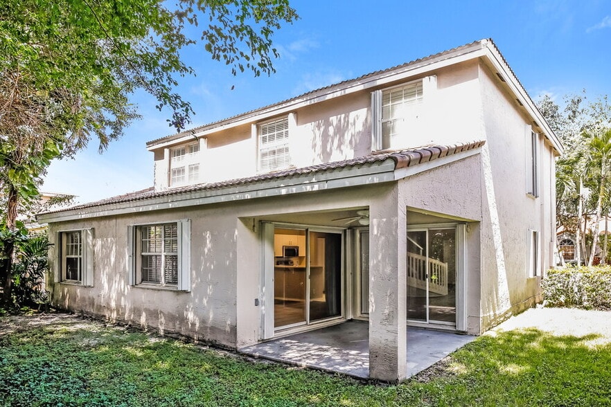 Building Photo - 8506 NW 47th St