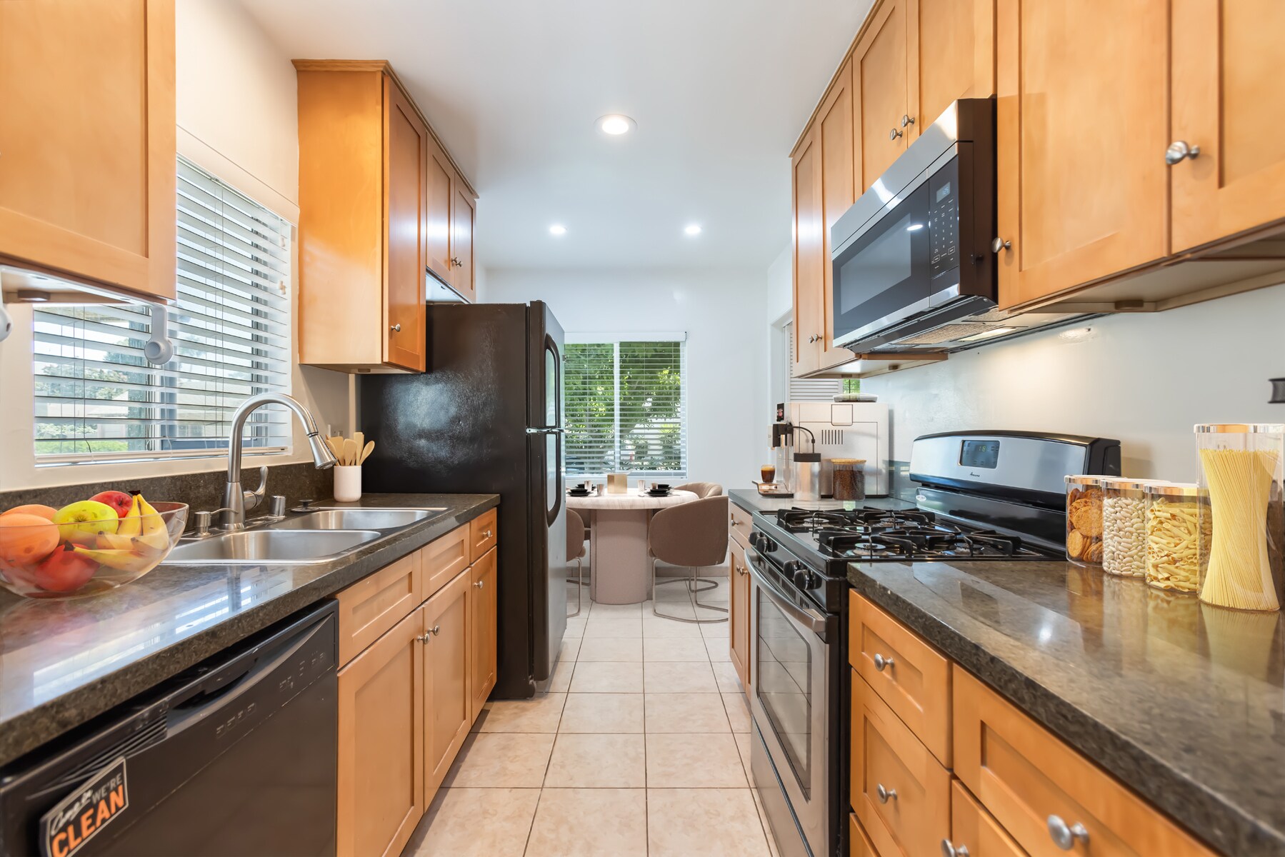 Kitchen - 11481 Cumpston St