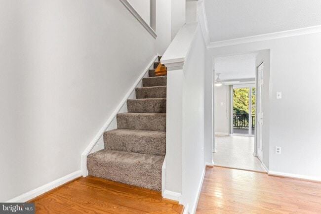 Building Photo - 1232 Quaker Ridge Dr