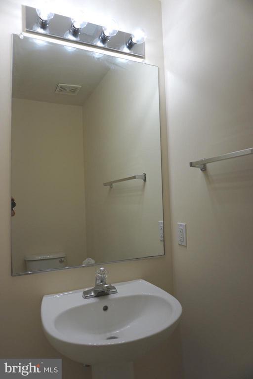 Building Photo - 9724 Athletic Way