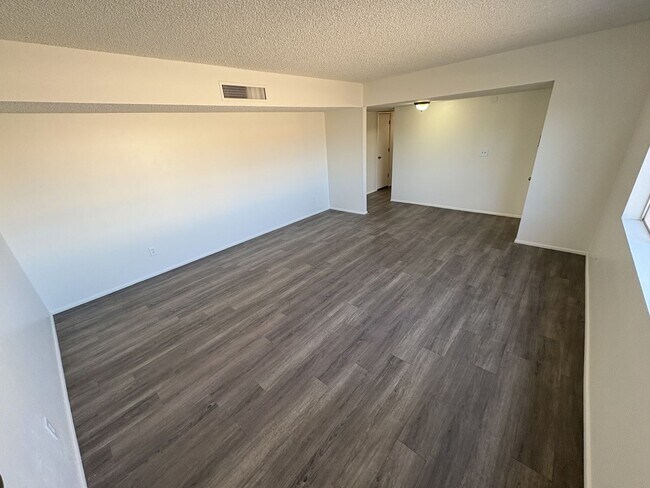 Building Photo - East Side Home for Rent