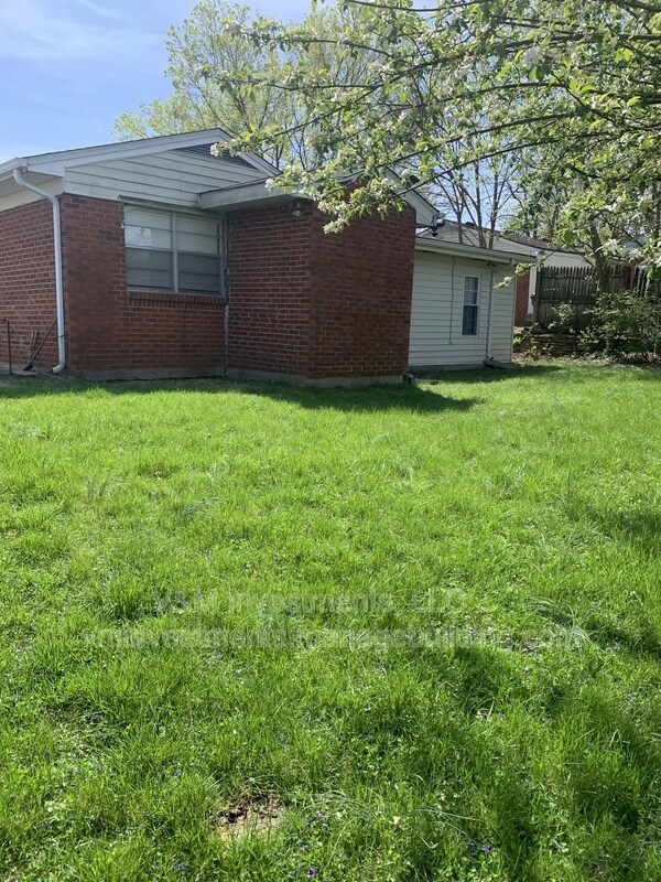 Building Photo - 3837 Wem Dr