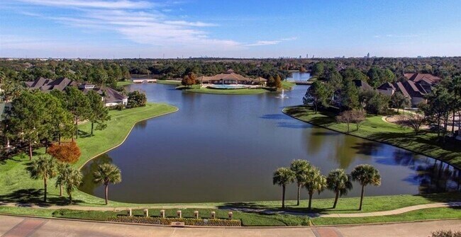 Building Photo - 12210 Pebble Meadows