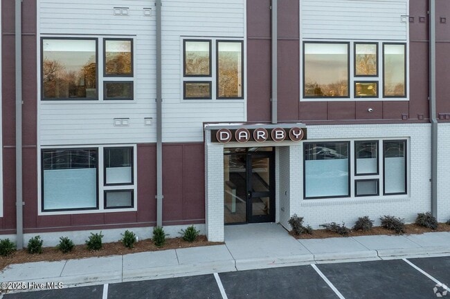 Primary Photo - 607 S 11th St