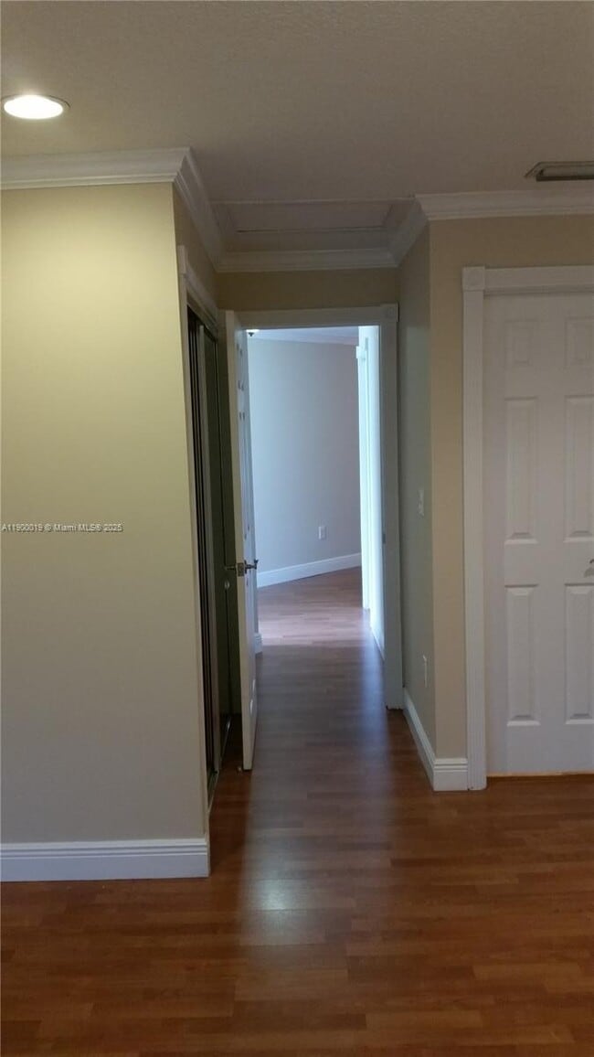 Building Photo - 11071 SW 11th Pl