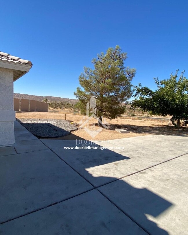Building Photo - 7310 Del Monte Ave