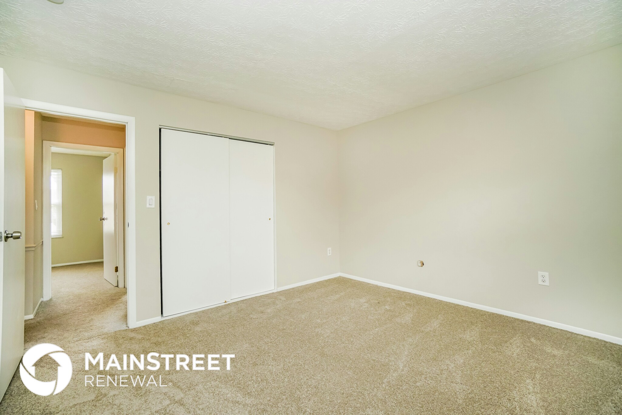 Building Photo - 2871 Yankee Doodle Dr