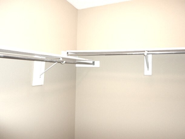 Building Photo - 3939 Marsol Ave