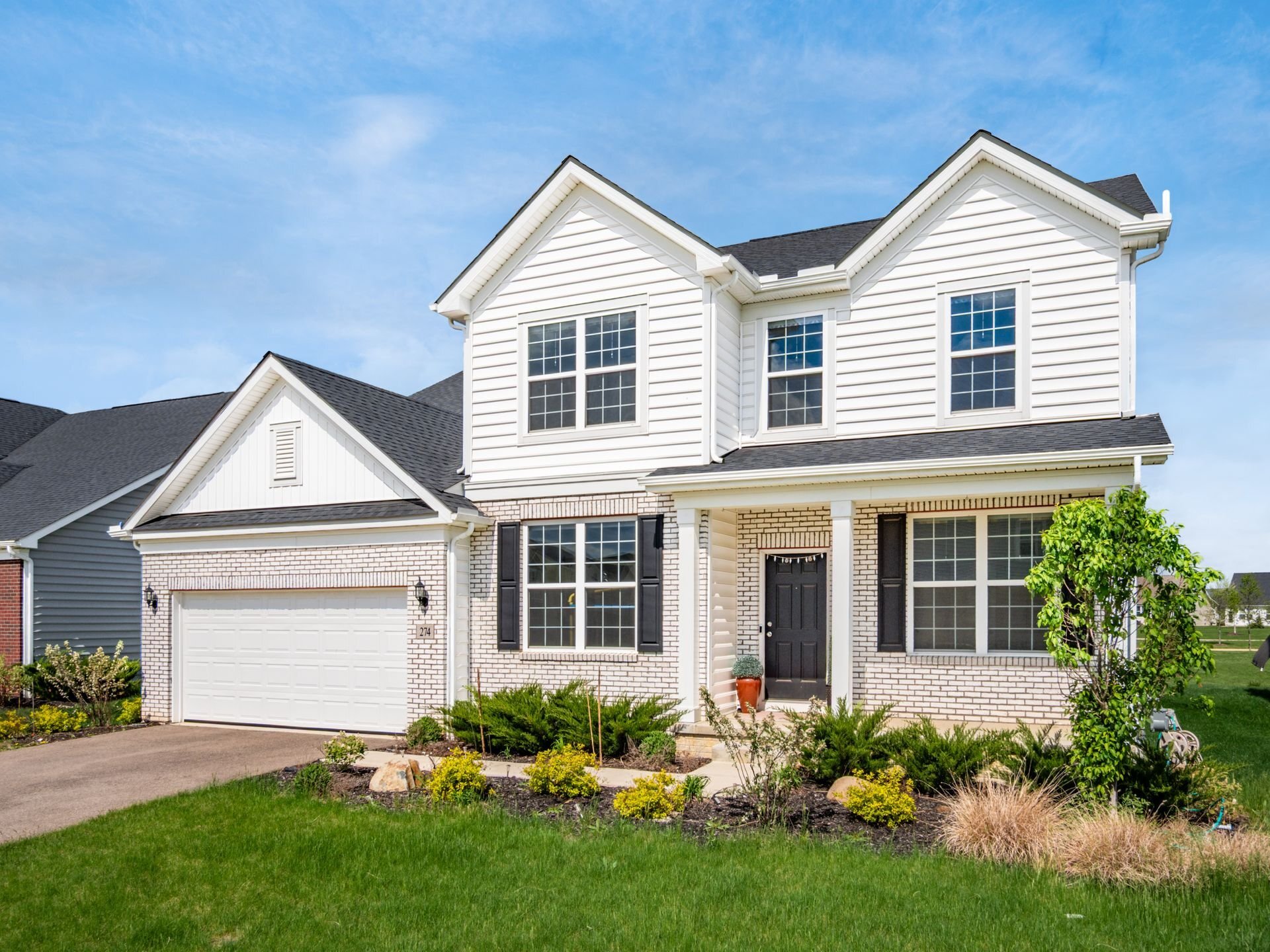 Building Photo - 274 Cambie Dr