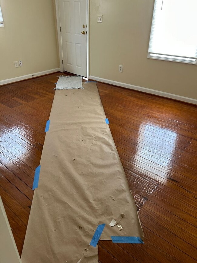 Building Photo - 734 Ferndale Ave