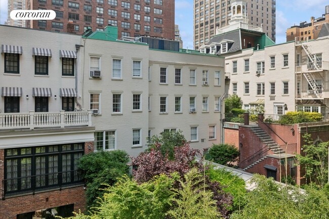 Building Photo - 204-206 E 73rd St