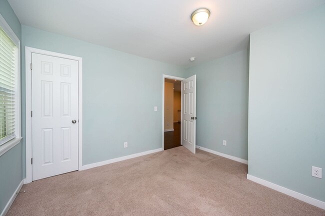 Building Photo - 1111 Sumpter St