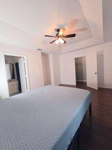 Building Photo - 205 Leland Ln