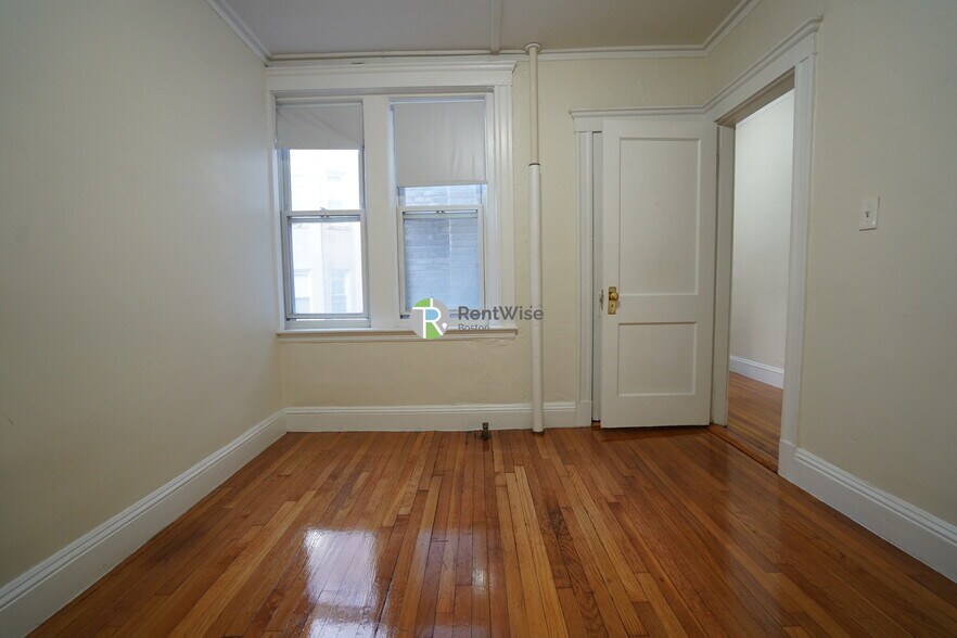 Building Photo - 1179 Boylston St