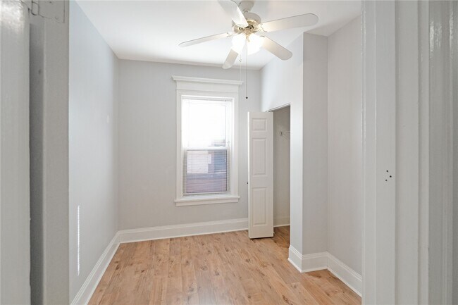 Building Photo - 4512 Westminster Pl