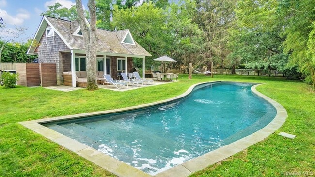 Building Photo - 9 Ocame Ave