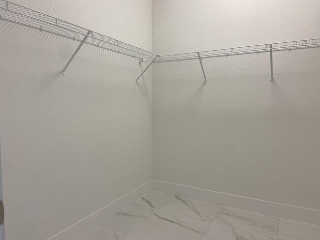 Building Photo - 359 Bella Sol Way