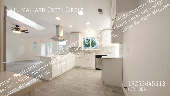 Building Photo - 4411 Mallard Creek Cir
