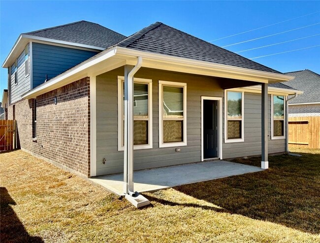 Building Photo - 31418 Horseshoe Meadow Bend Ln