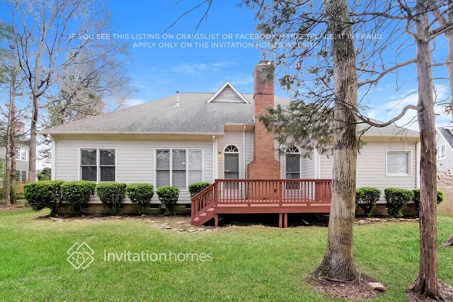 Building Photo - 11112 Ridge Oak Dr
